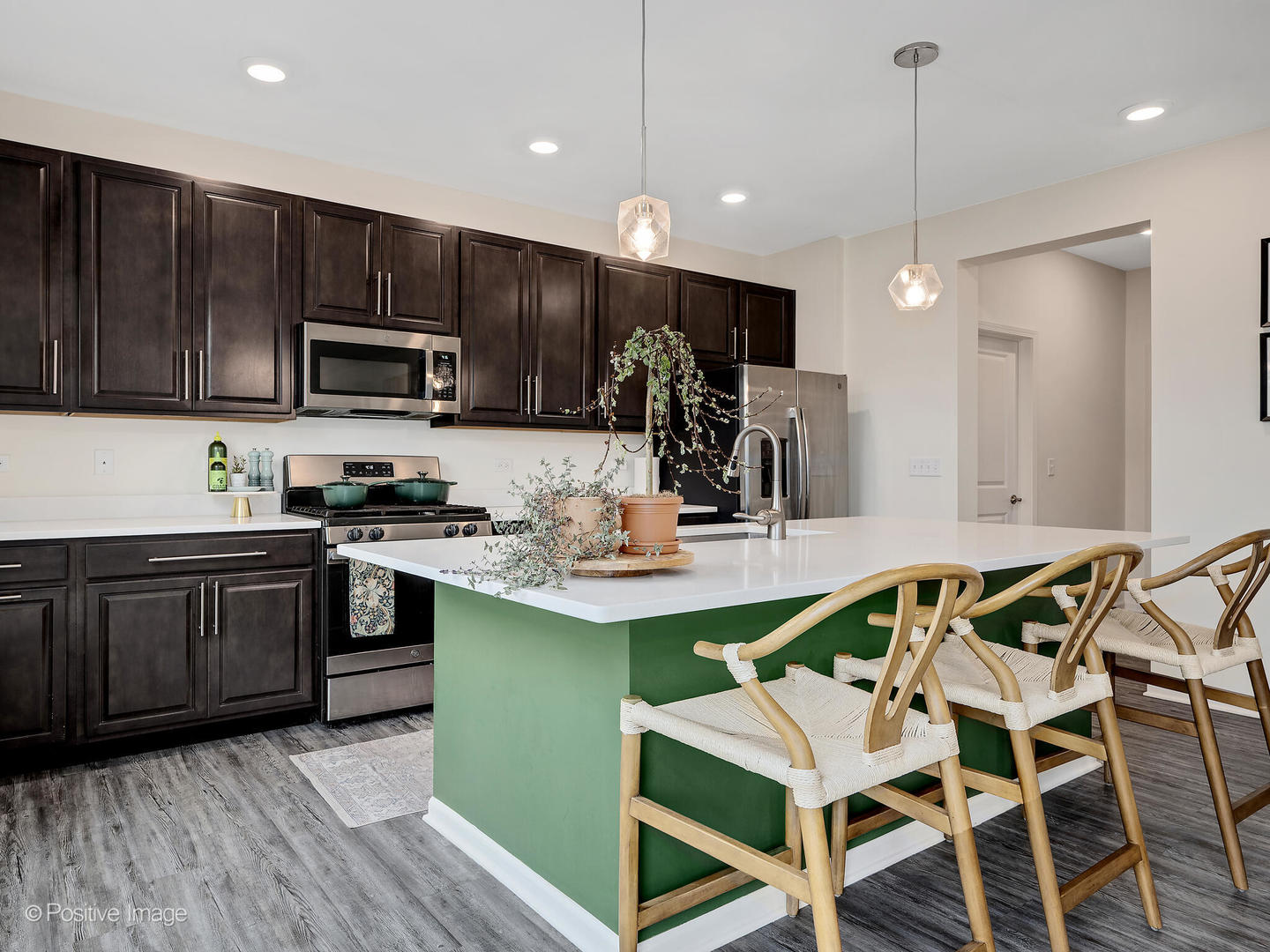 257 Kennedy Drive, St. Charles, IL 60175