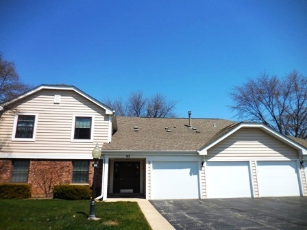 93 Lambert Drive #C2, Schaumburg, IL 60193