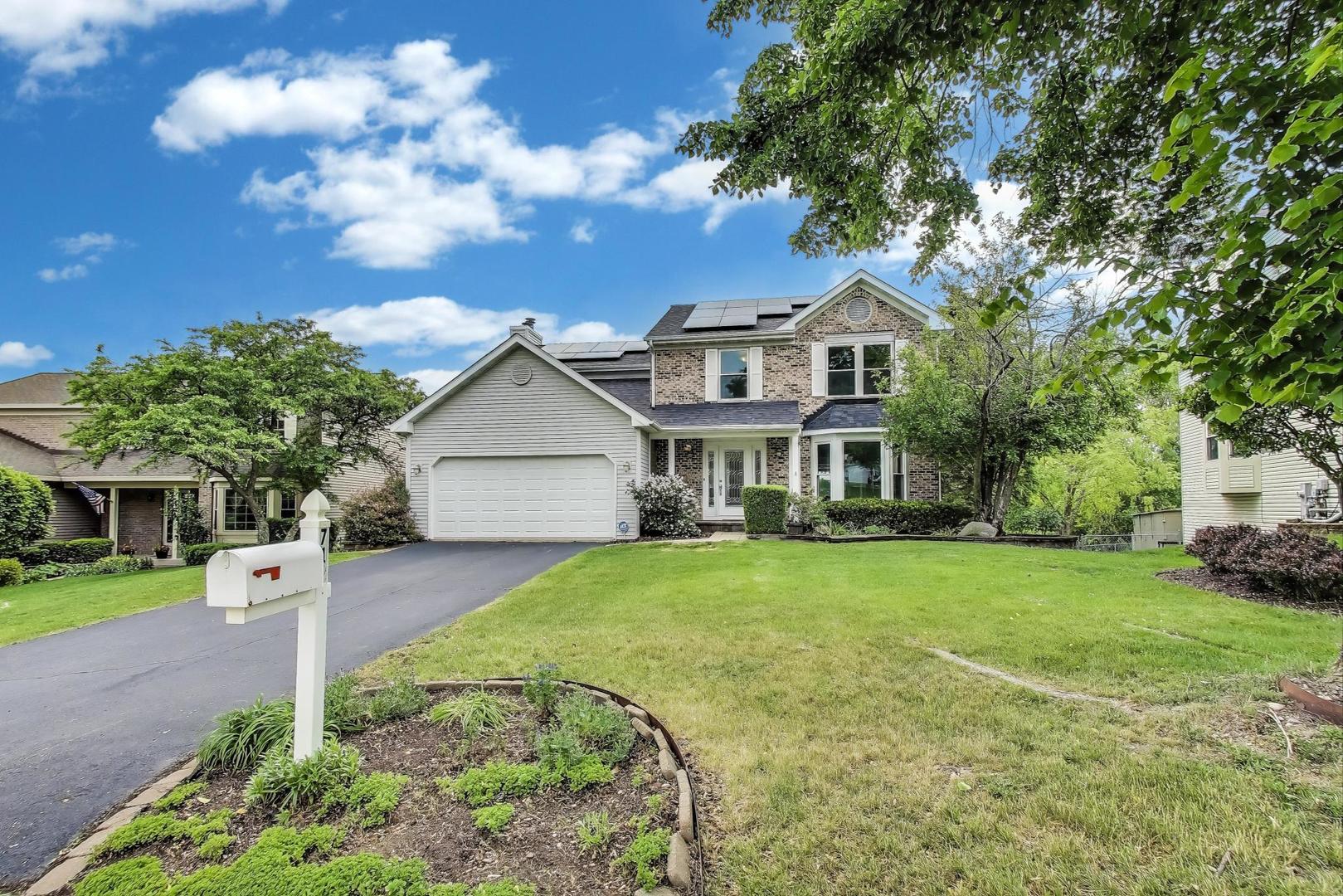 713 Mohican Trail, Lake In The Hills, IL 60156