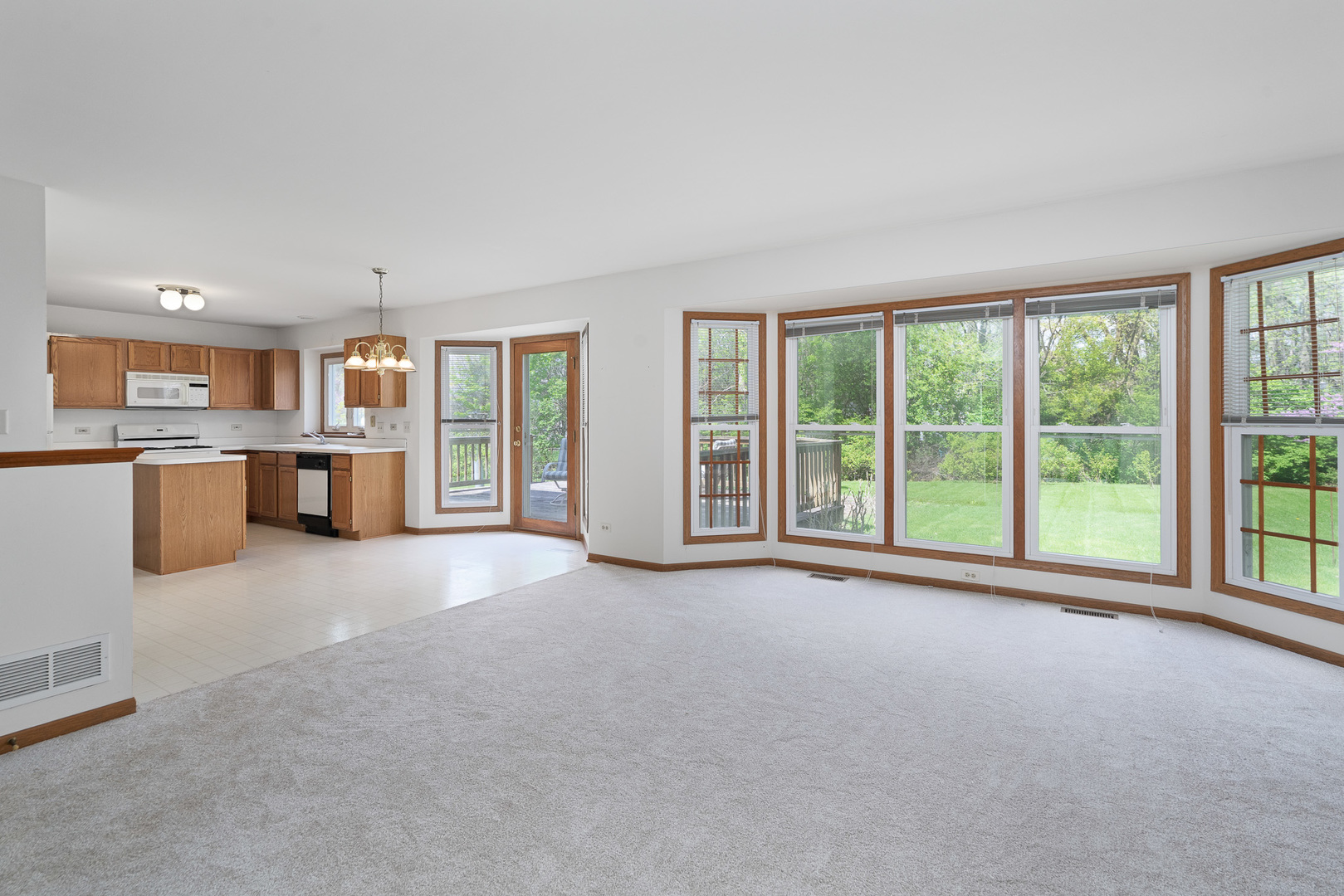 118 Matthias Court, North Aurora, IL 60542