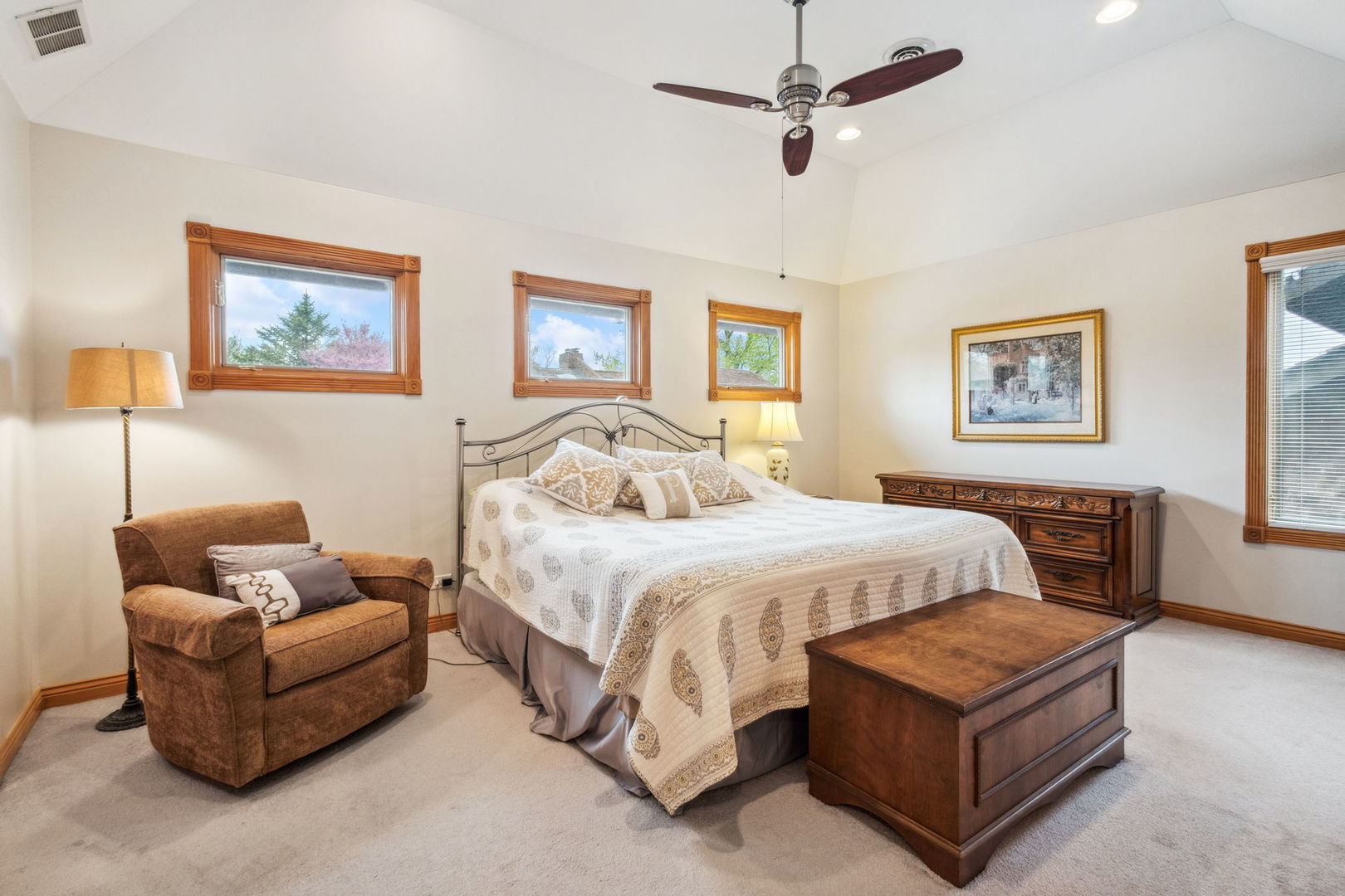 31a Lucas Drive, Palos Hills, IL 60465