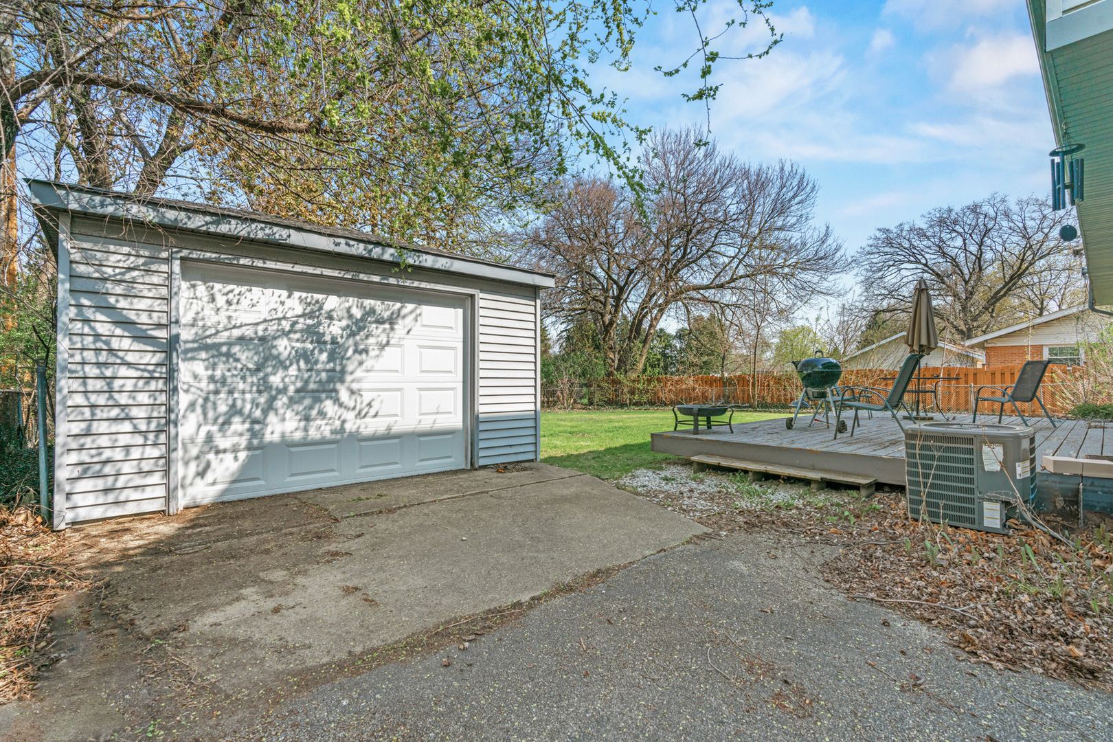 2344 Forest Avenue, Rolling Meadows, IL 60008