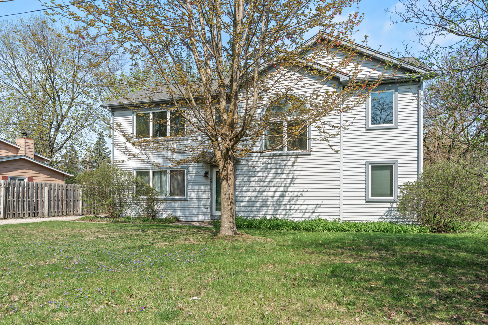 2344 Forest Avenue, Rolling Meadows, IL 60008