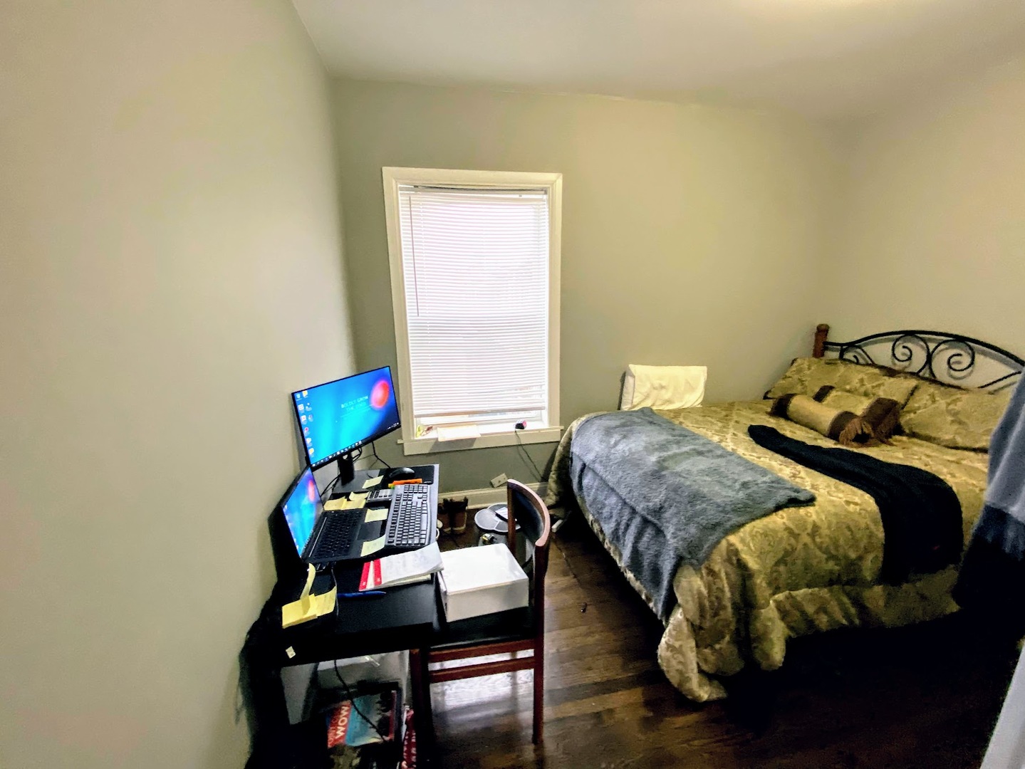 2415 N Hamlin Avenue #2, Chicago, IL 60647