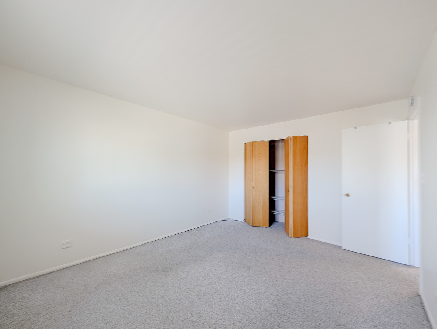 801 S Dwyer Avenue #D, Arlington Heights, IL 60005