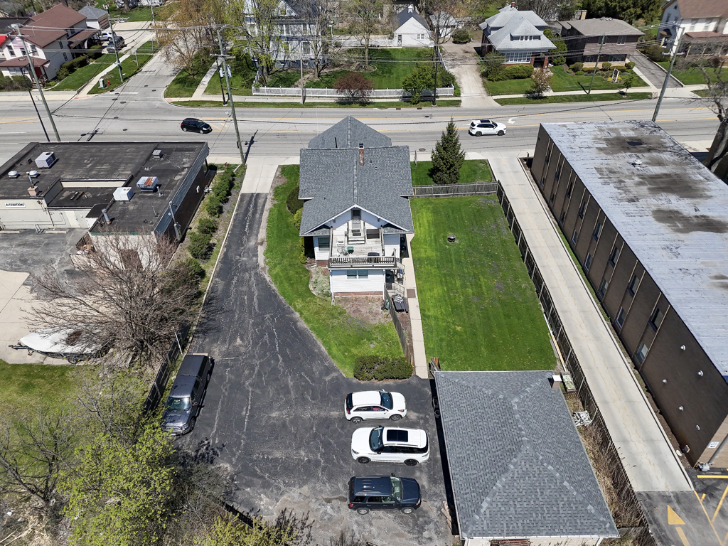 111 E Palatine Road, Palatine, IL 60067