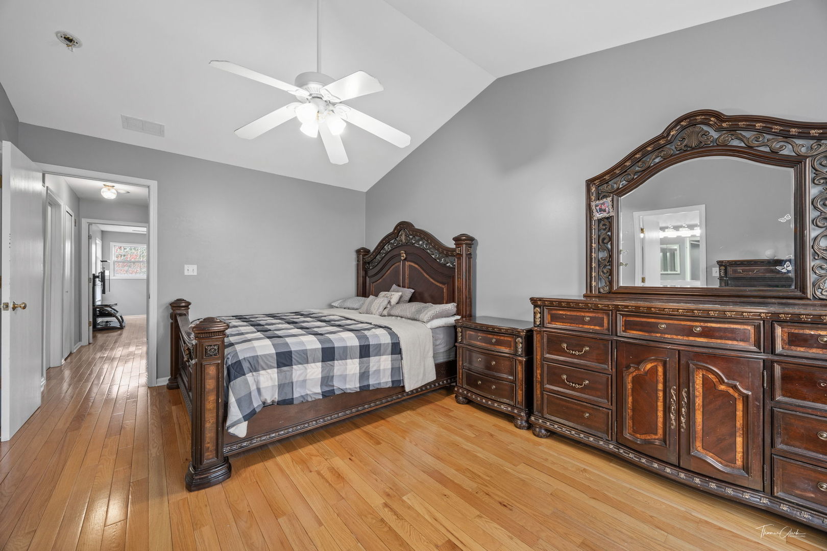 1045 Sheridan Circle #1045, Naperville, IL 60563