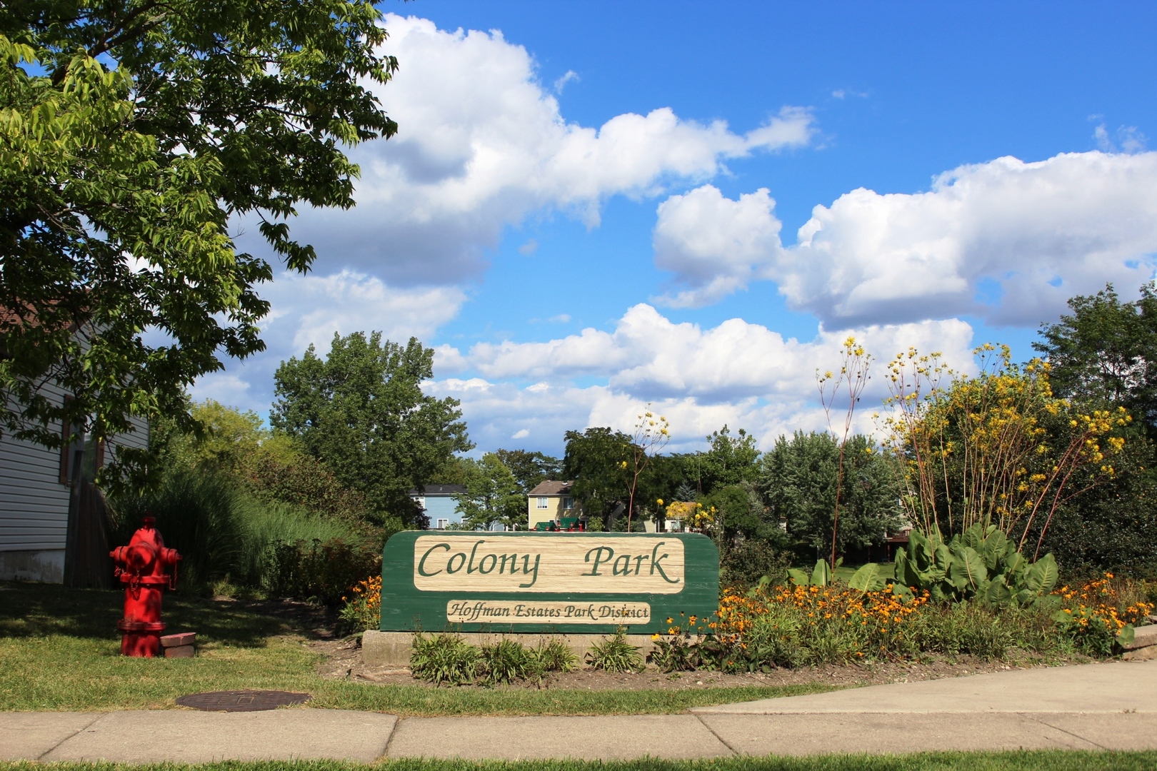 4990 Lichfield Drive, Hoffman Estates, IL 60010