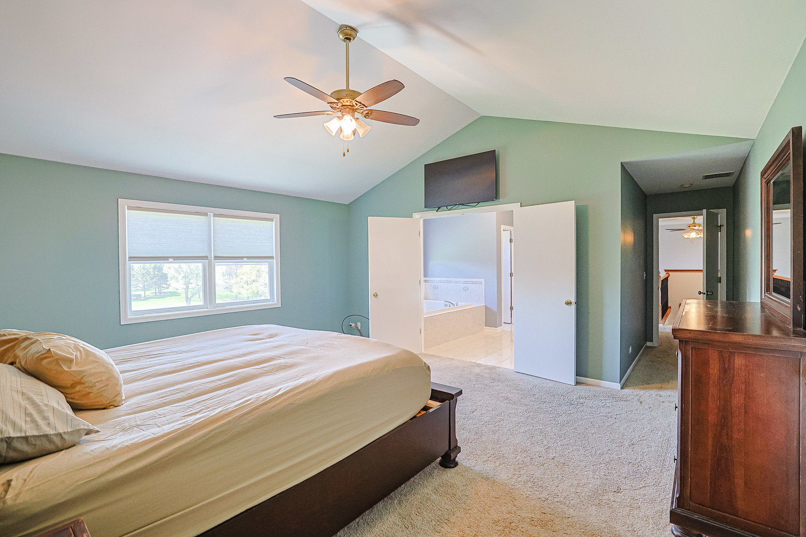8317 Appaloosa Lane, Spring Grove, IL 60081