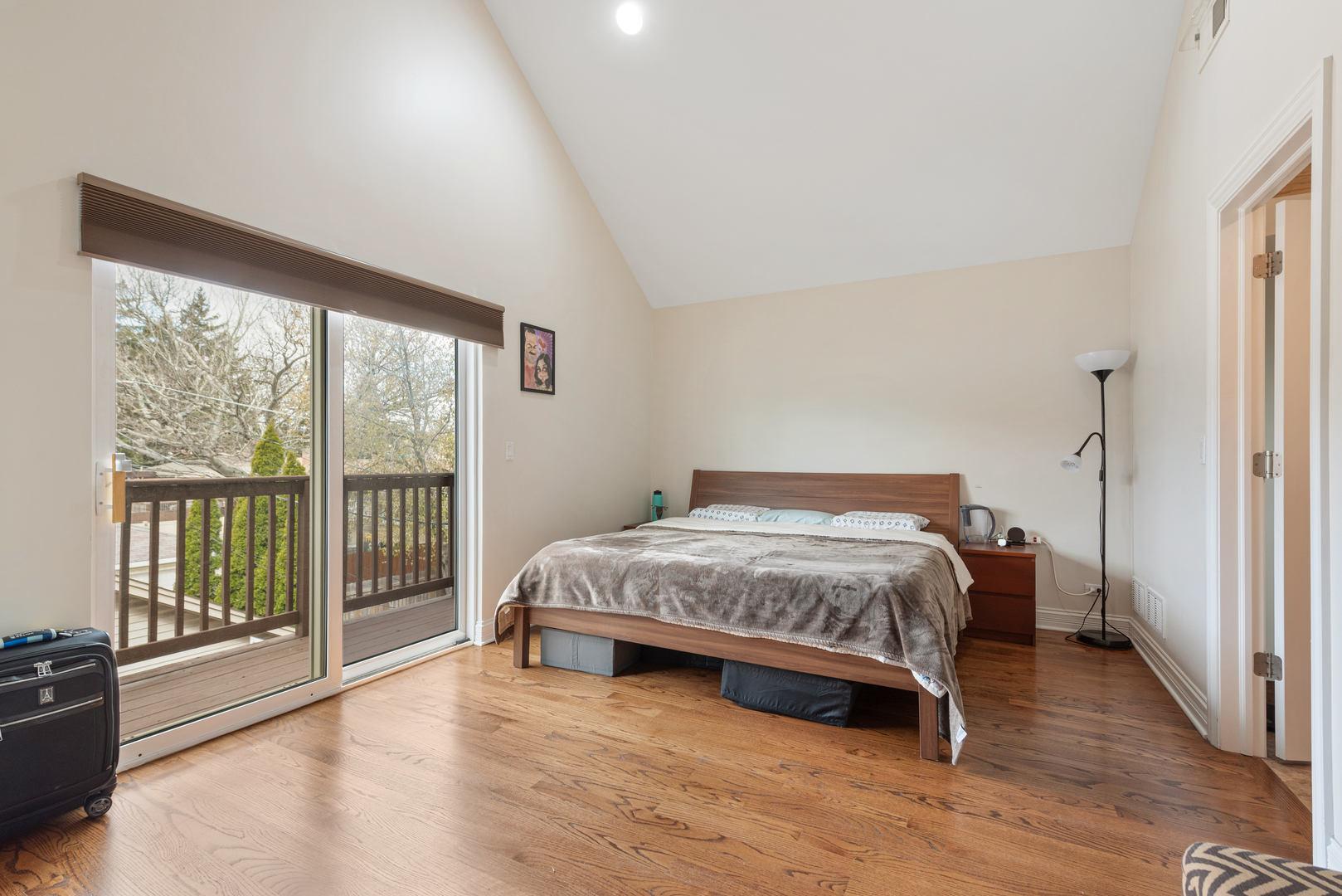 5512 N NORMANDY Avenue, Chicago, IL 60656