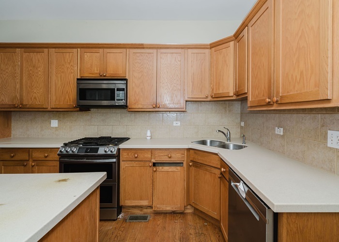 5217 S Ingleside Avenue, Chicago, IL 60615