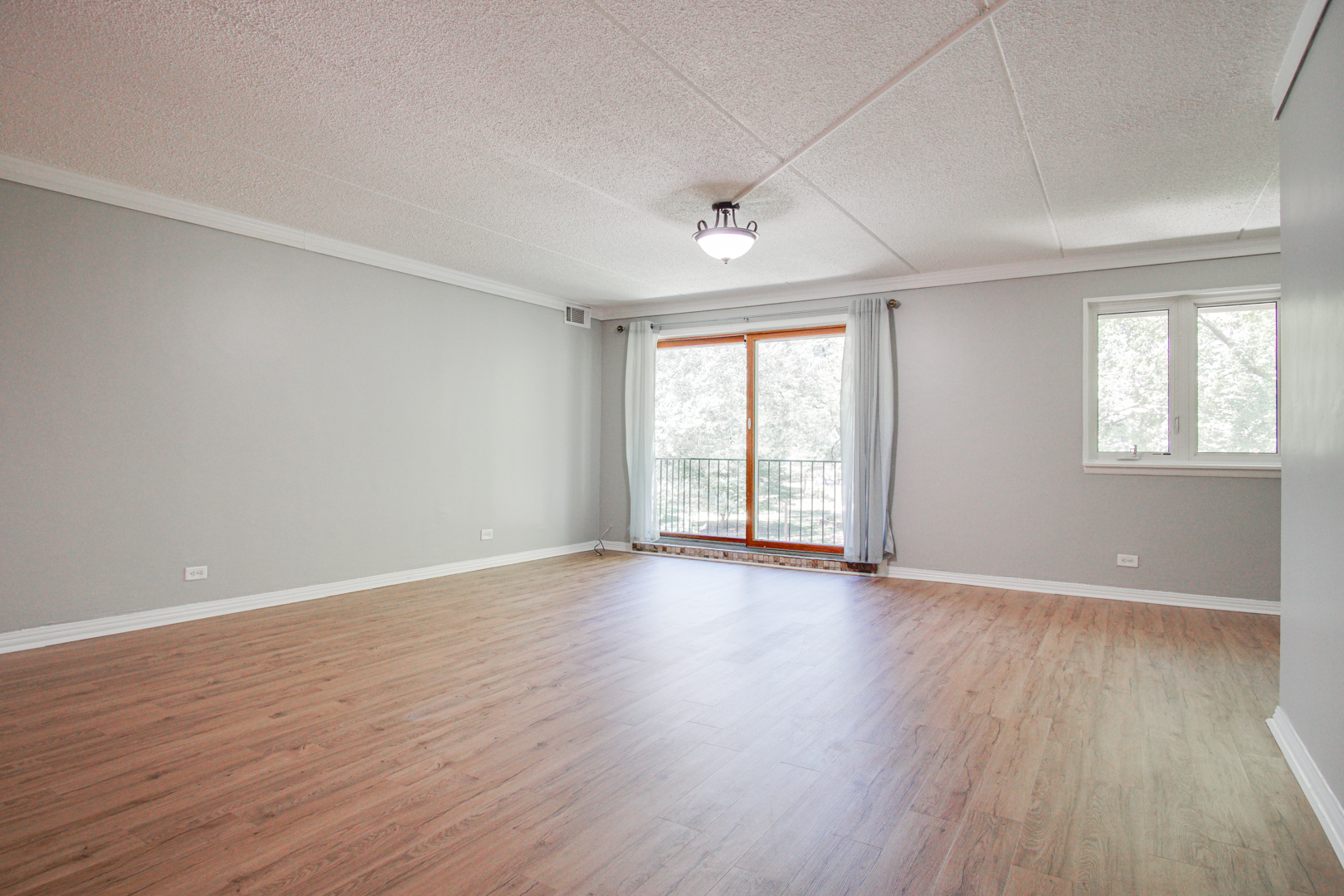 5S066 Pebblewood Lane #A10, Naperville, IL 60563