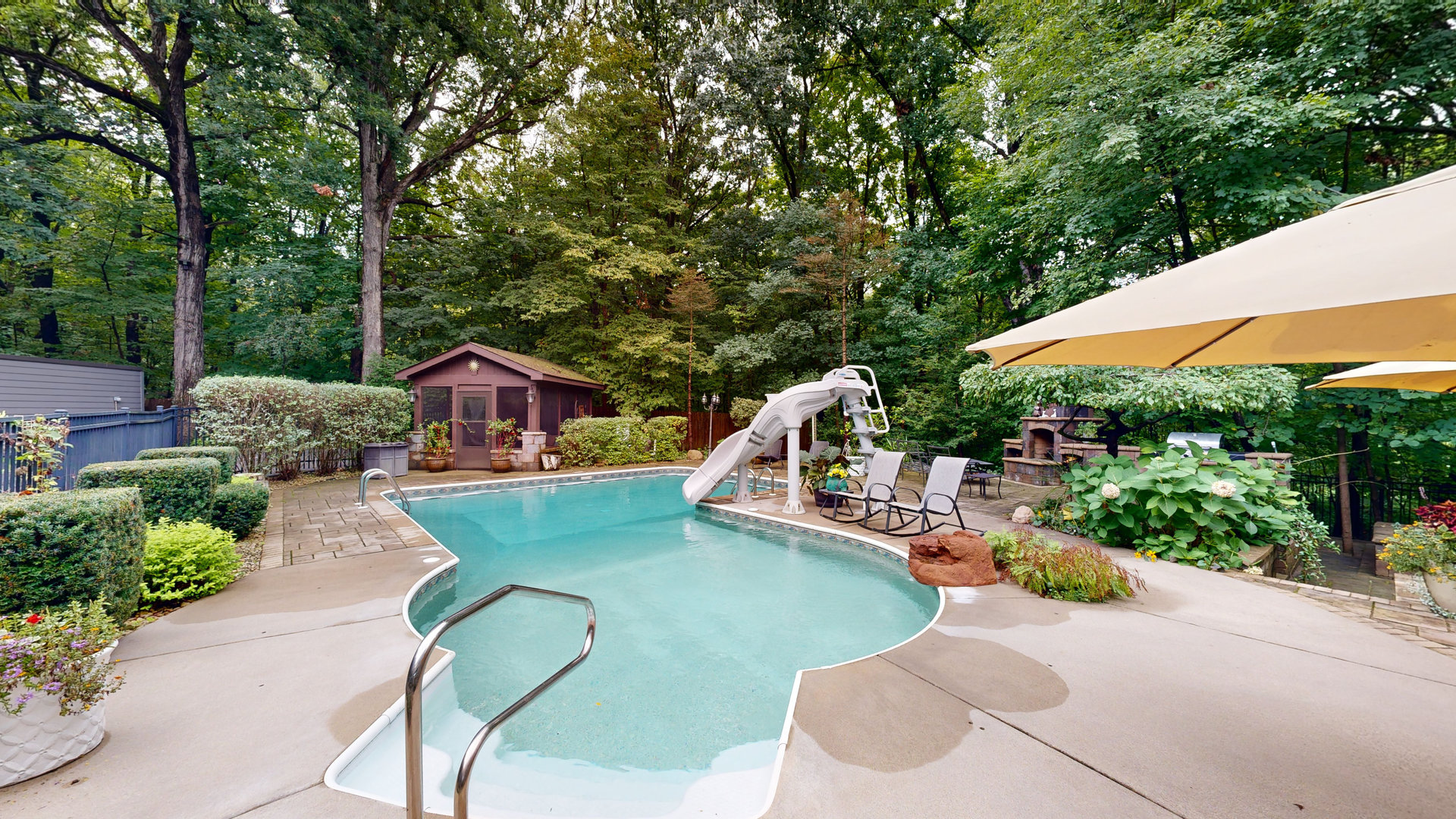 832 Ironwood Drive, Frankfort, IL 60423