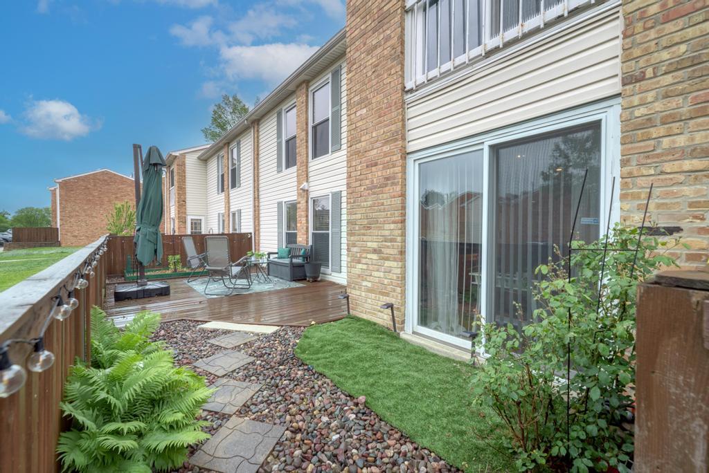 1970 Kenilworth Circle #C, Hoffman Estates, IL 60169