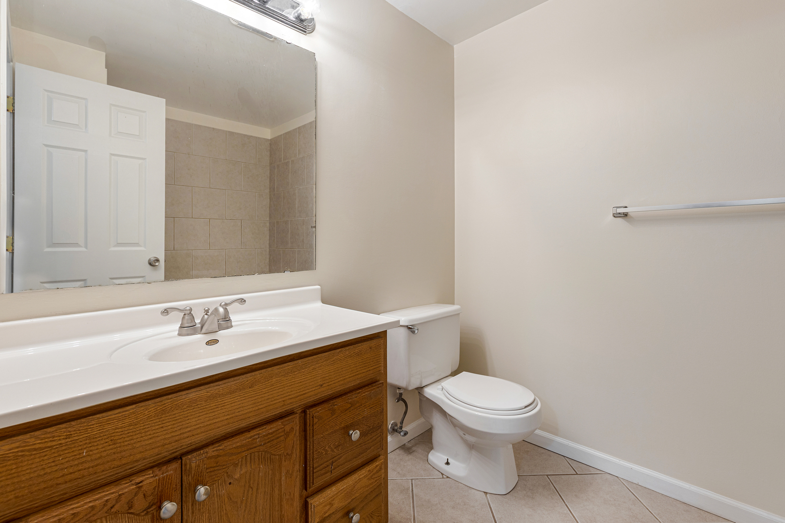 907 Banbury Court, Schaumburg, IL 60194
