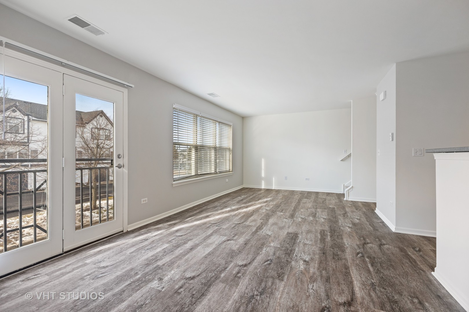 341 Mendelssohn Court #341, Wheaton, IL 60189
