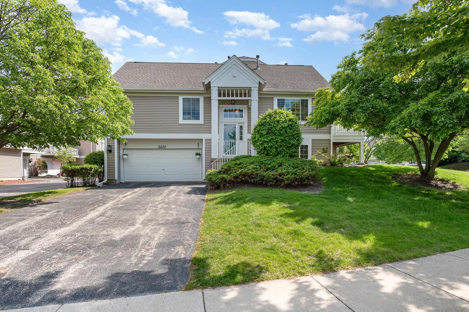 2270 Twilight Drive #2270, Aurora, IL 60503