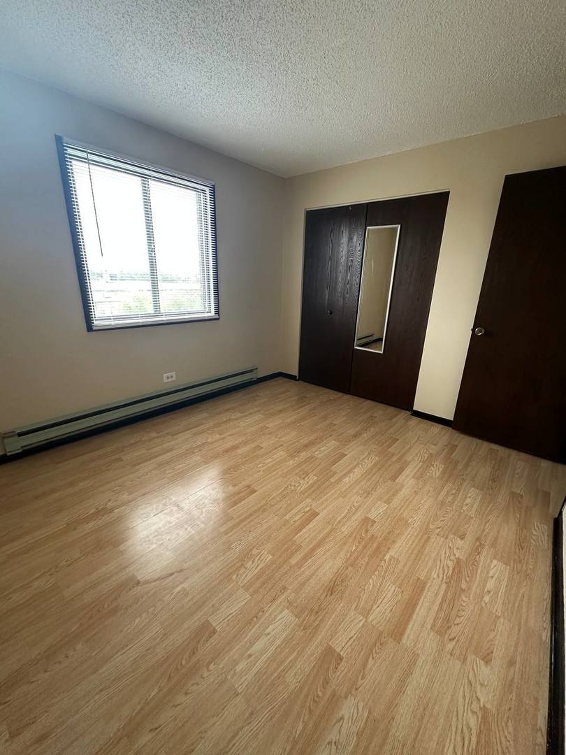 5160 Thomas Drive #3E, Richton Park, IL 60471