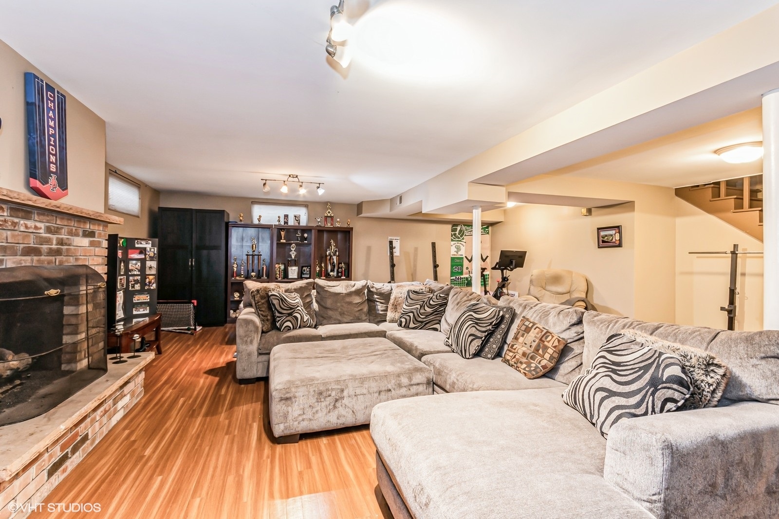 1201 Campbell Street, Joliet, IL 60435