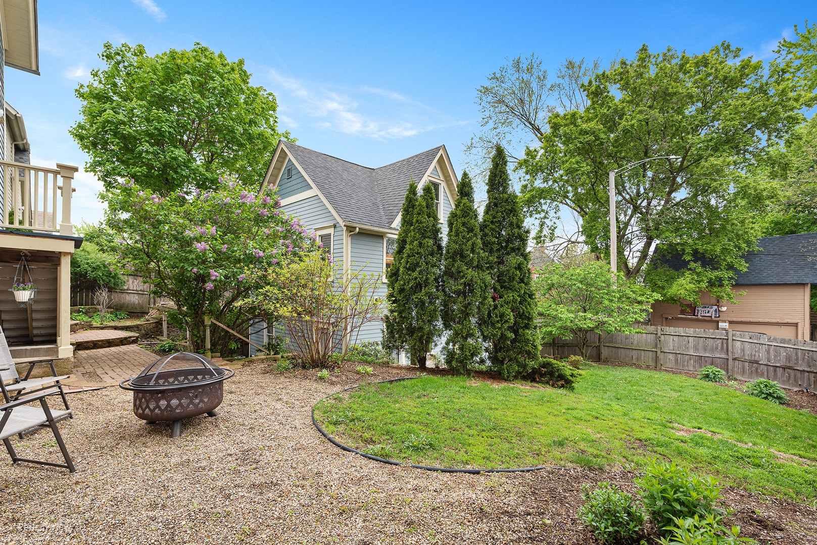 132 N Channing Street, Elgin, IL 60120