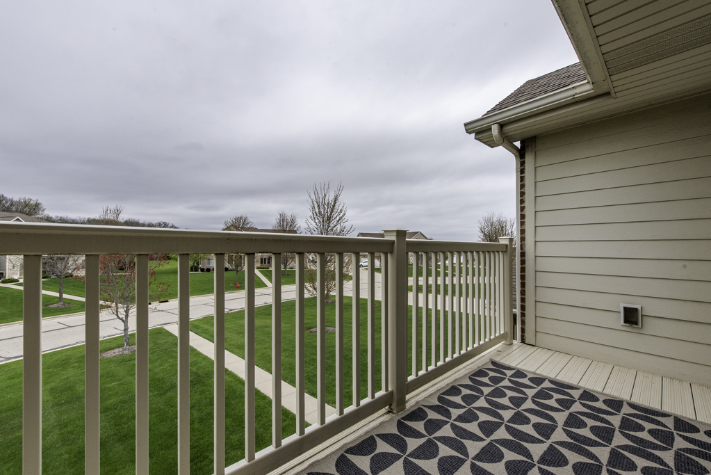 9255 66th Avenue #33, Pleasant Prairie, WI 53158