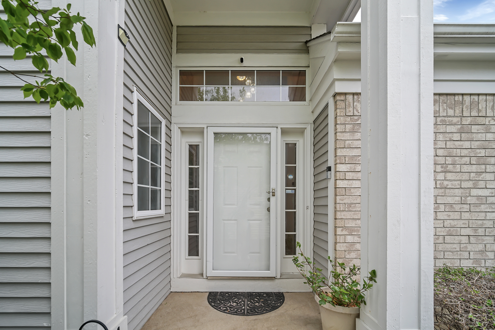 133 Manchester Court, Buffalo Grove, IL 60089