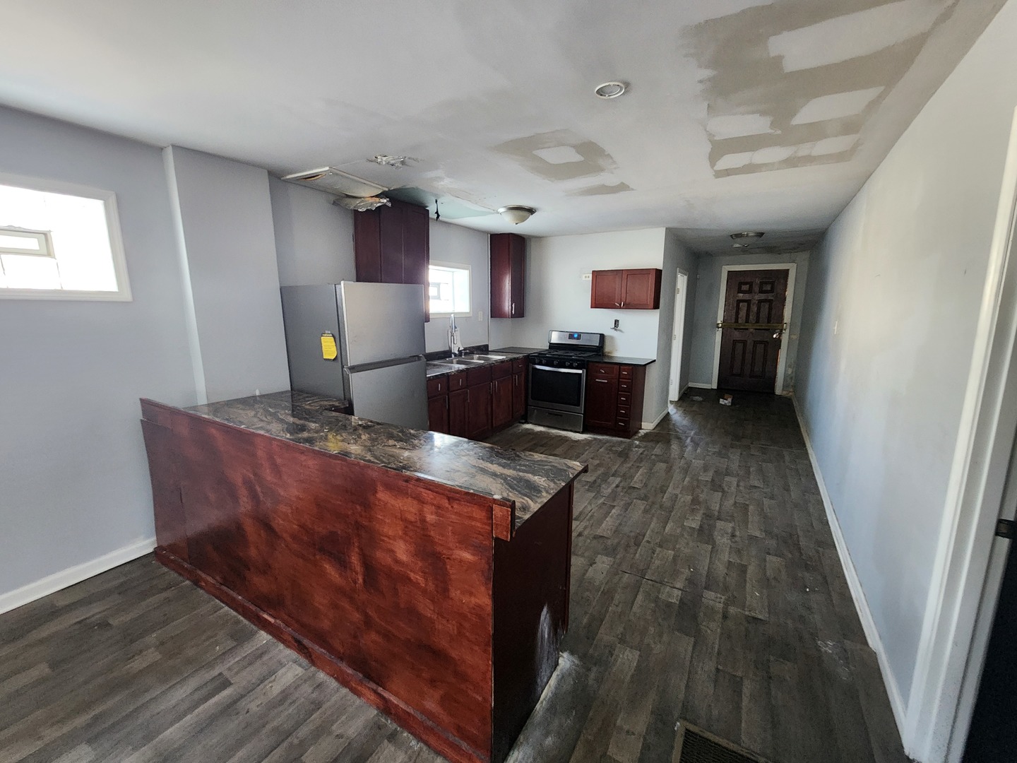 10901 S Michigan Avenue, Chicago, IL 60628