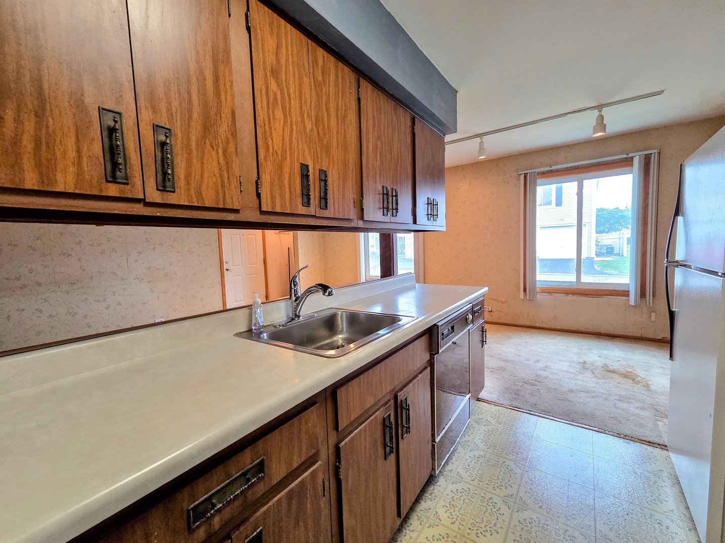 1481 QUAKER Lane #117B, Prospect Heights, IL 60070