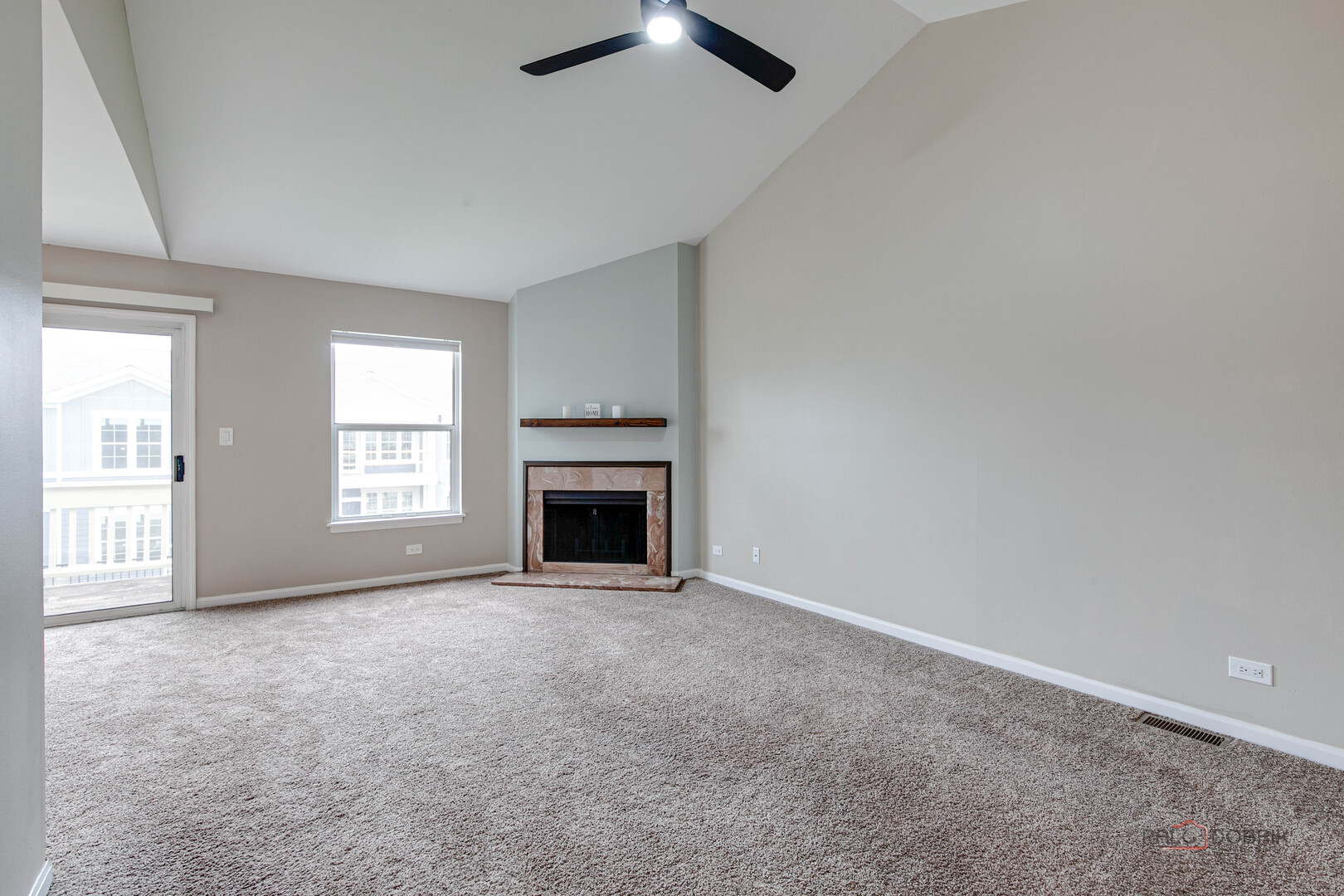 1186 Ballantrae Place #D, Mundelein, IL 60060