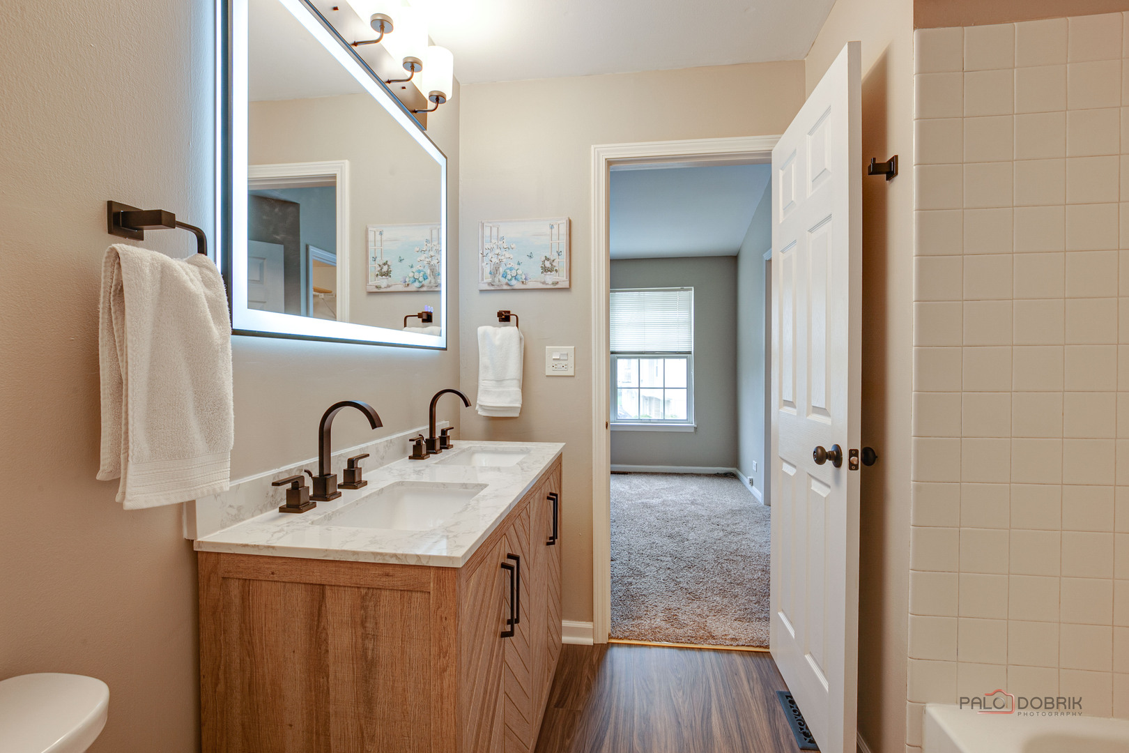 1186 Ballantrae Place #D, Mundelein, IL 60060
