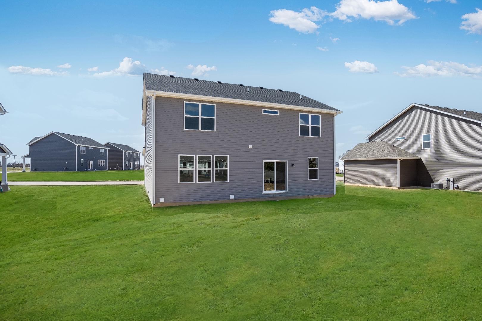 1039 Greenleaf Street, Sycamore, IL 60178