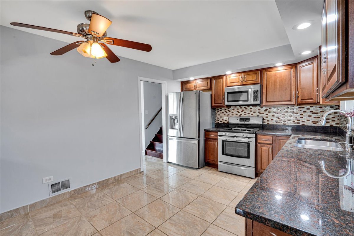 8440 163 Street, Tinley Park, IL 60487