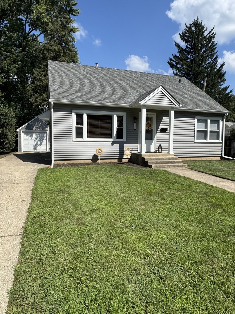 434 Ingleside Avenue, Aurora, IL 60506