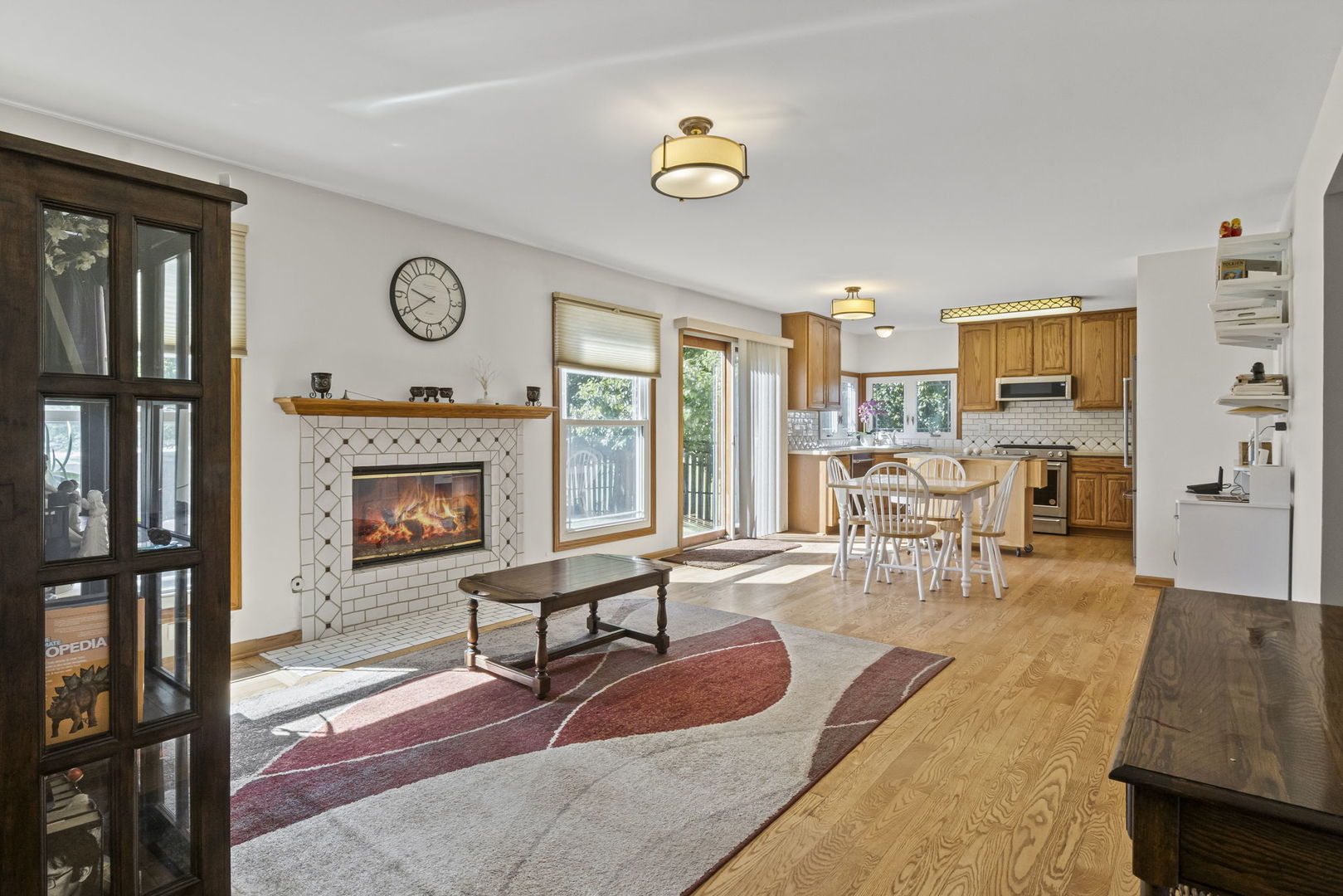 1083 COUNTRY GLEN Lane, Carol Stream, IL 60188