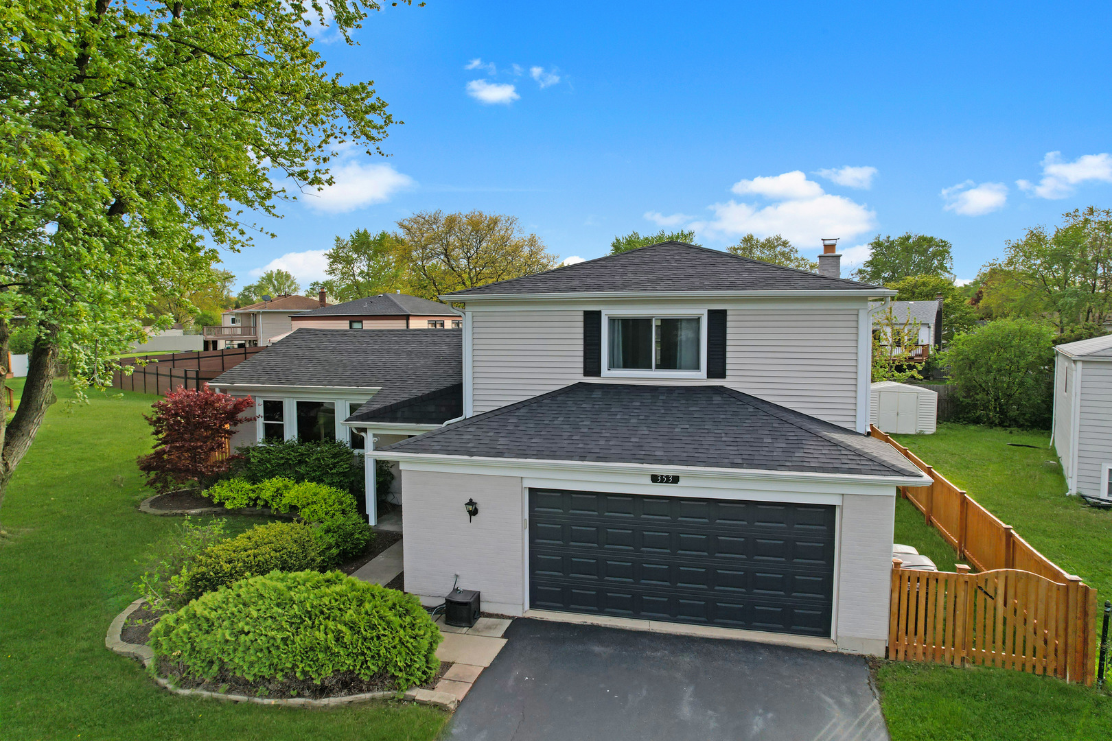 353 Marian Court, Bolingbrook, IL 60440