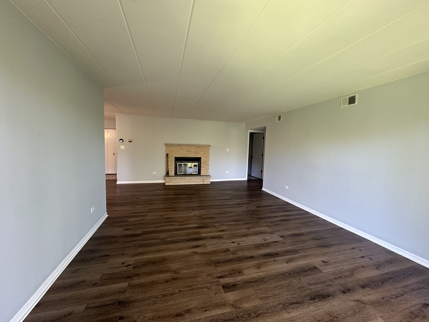 11006 S Theresa Circle #2C, Palos Hills, IL 60465