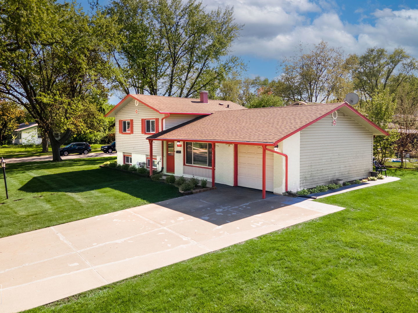 940 Washington Boulevard, Hoffman Estates, IL 60169