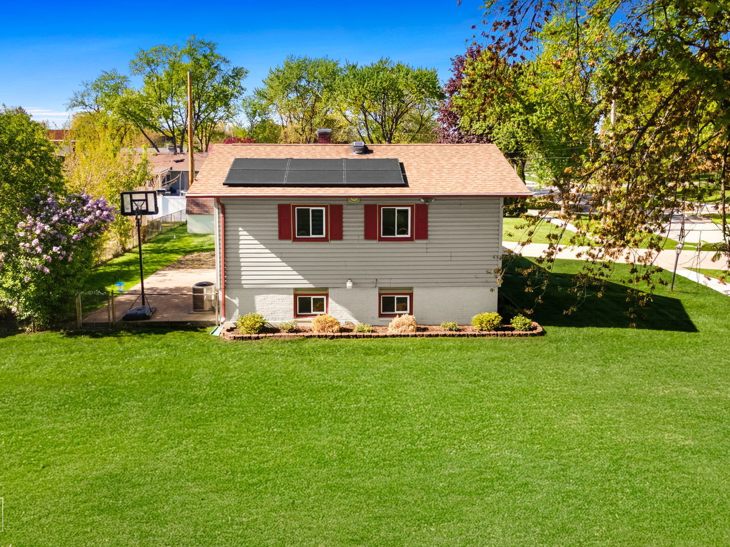 940 Washington Boulevard, Hoffman Estates, IL 60169