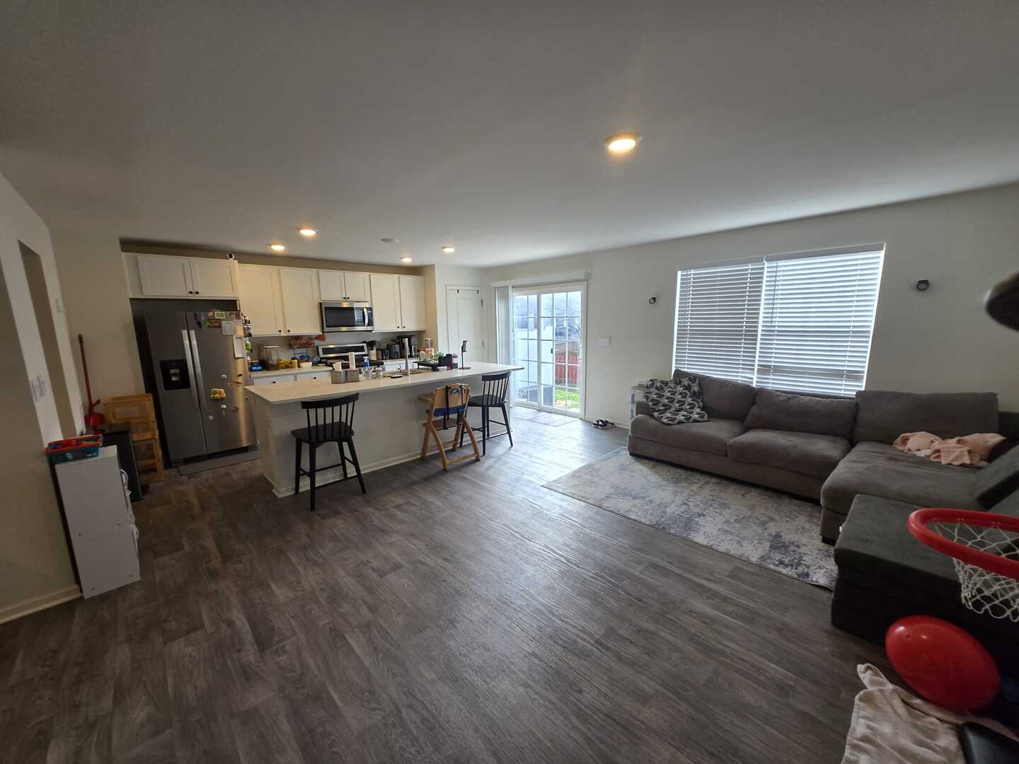 2092 Canyon Creek Court, Aurora, IL 60503