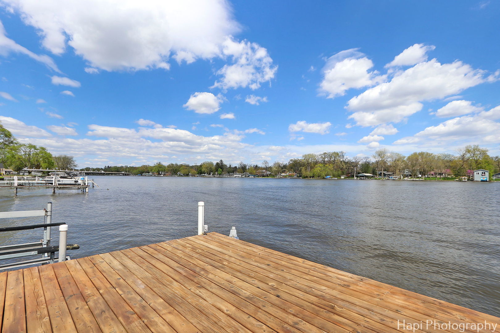 714 S Riverside Drive, McHenry, IL 60050