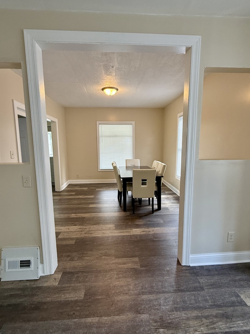 337 S Fordham Avenue, Aurora, IL 60506