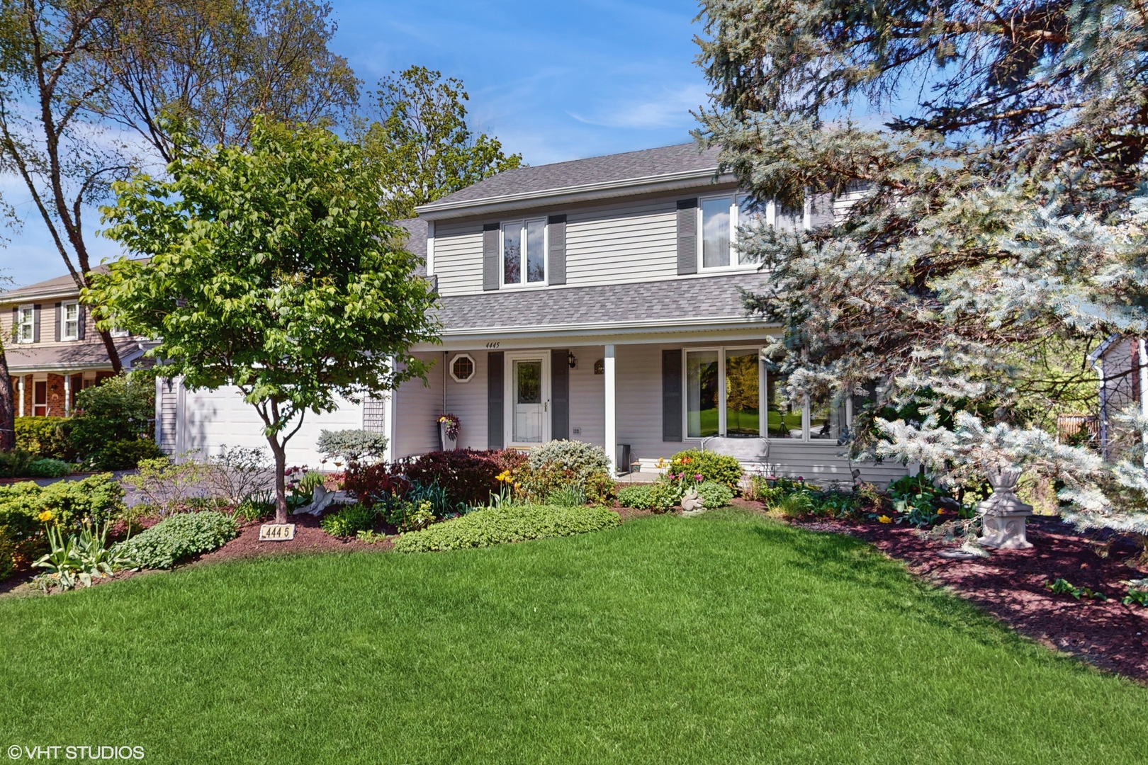 4445 Brittany Drive, Lisle, IL 60532