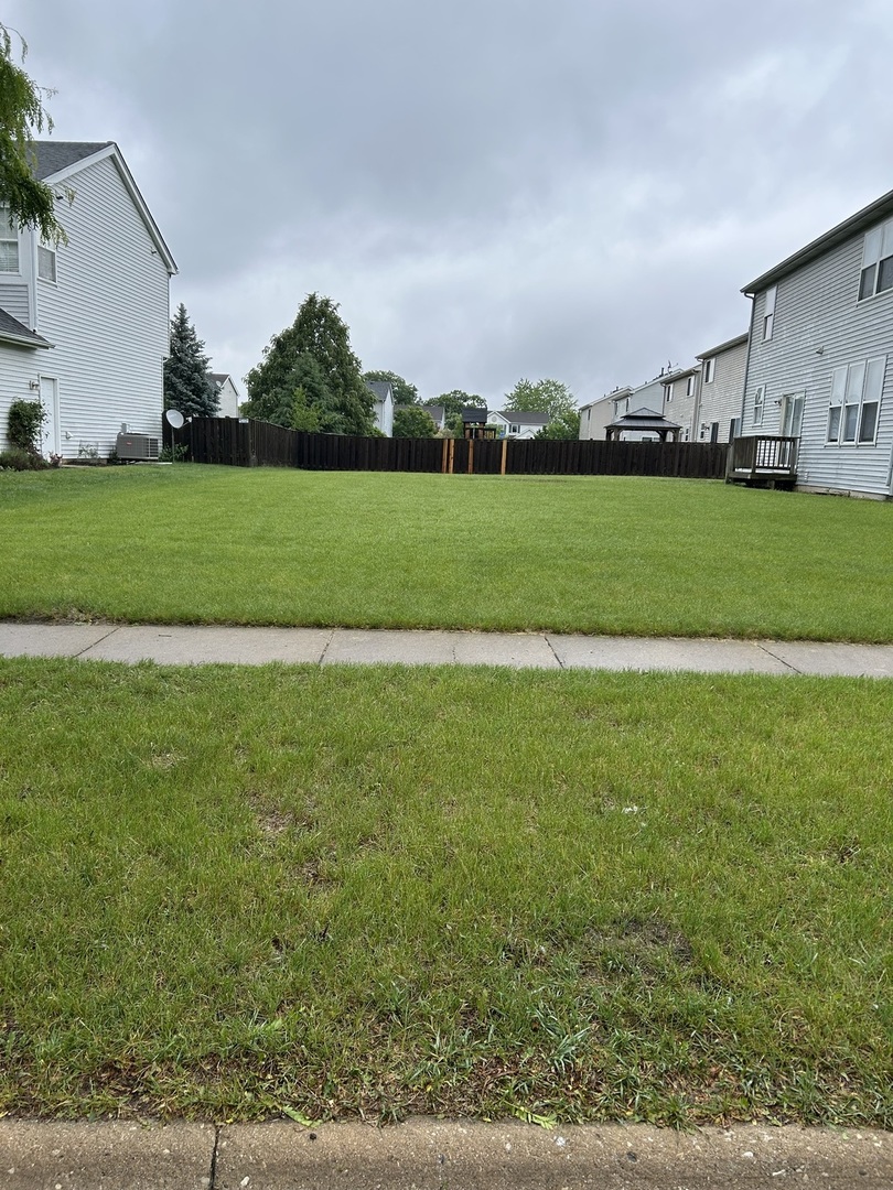 272 Aspen Circle, Gilberts, IL 60136