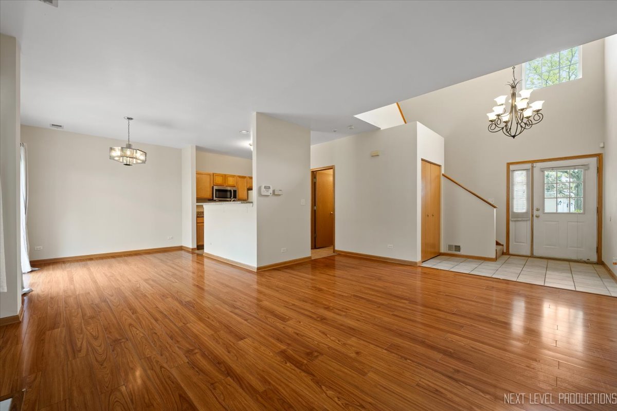 2707 Mcclennan Court, Naperville, IL 60563