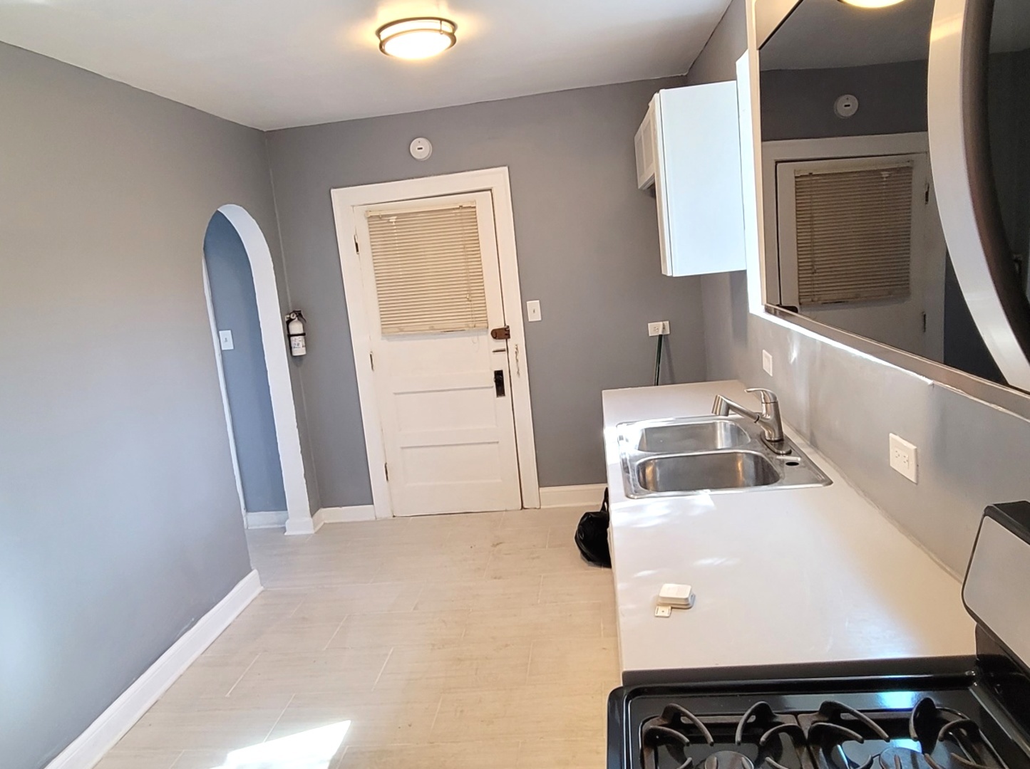 1133 E 81st Place #2, Chicago, IL 60619