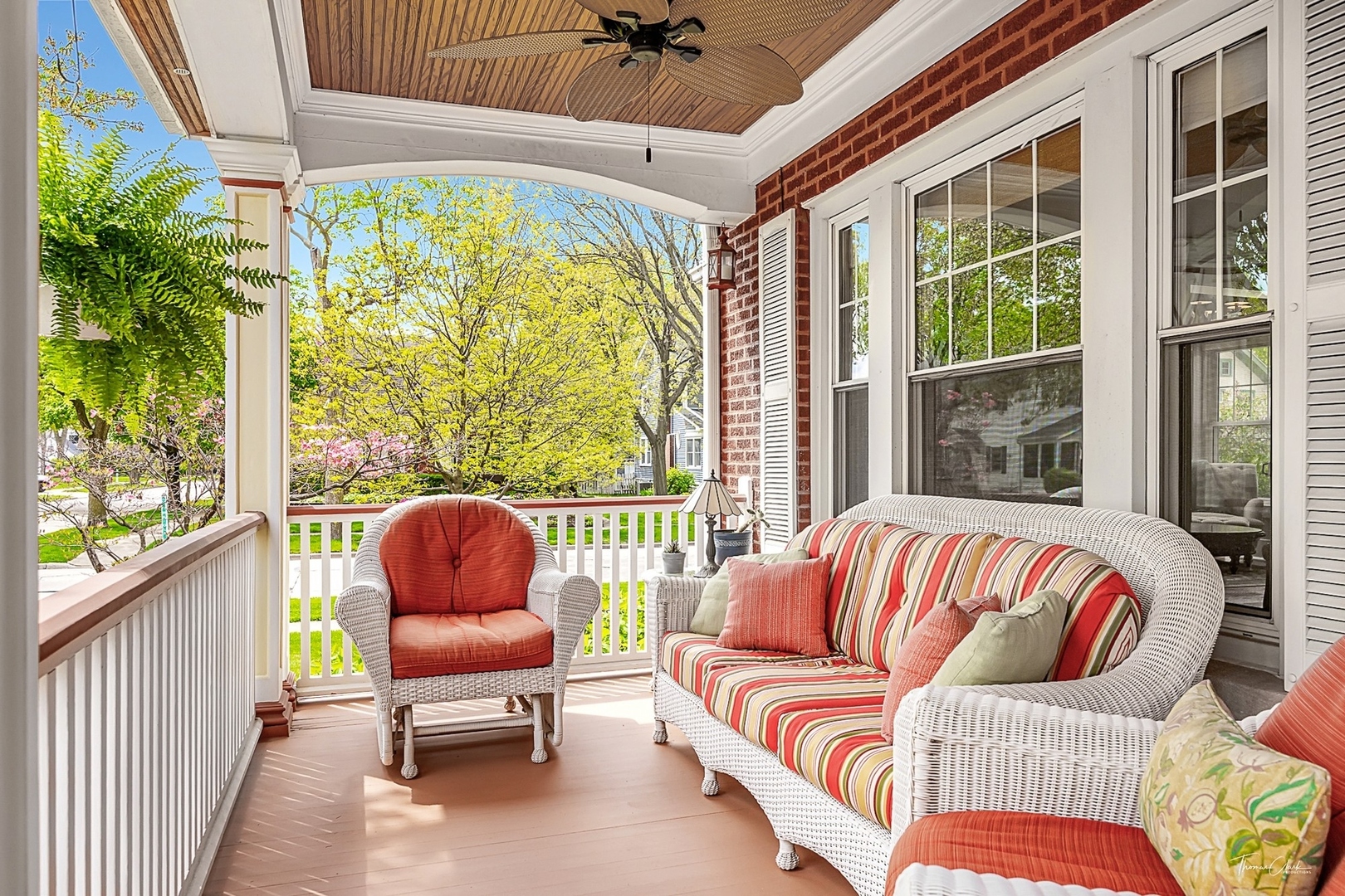 601 N Waiola Avenue, La Grange Park, IL 60526