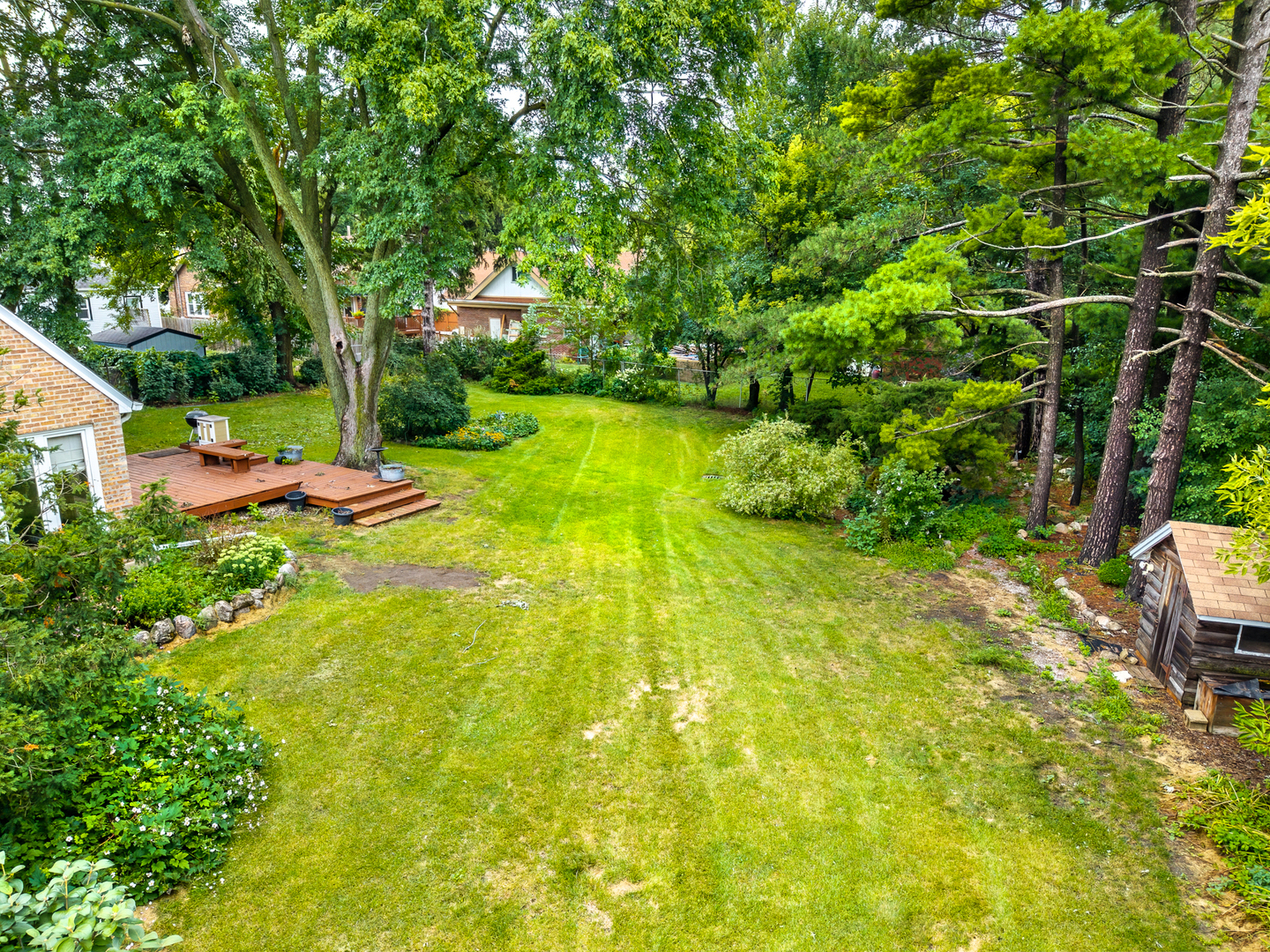 1828 E Lincoln Avenue, Des Plaines, IL 60018