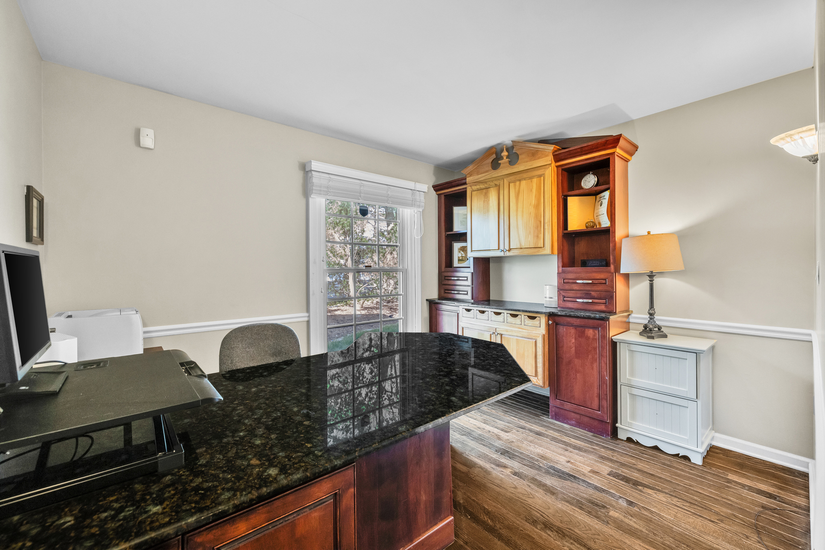 1081 Barneswood Drive, Downers Grove, IL 60515