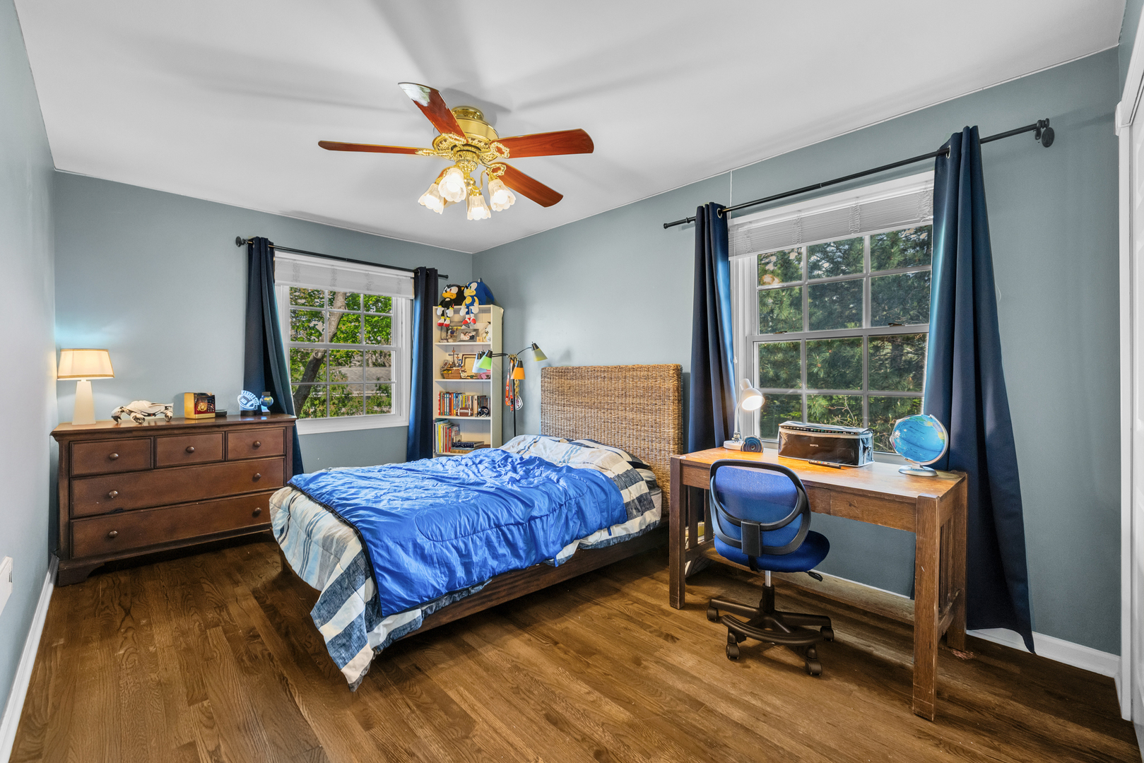 1081 Barneswood Drive, Downers Grove, IL 60515