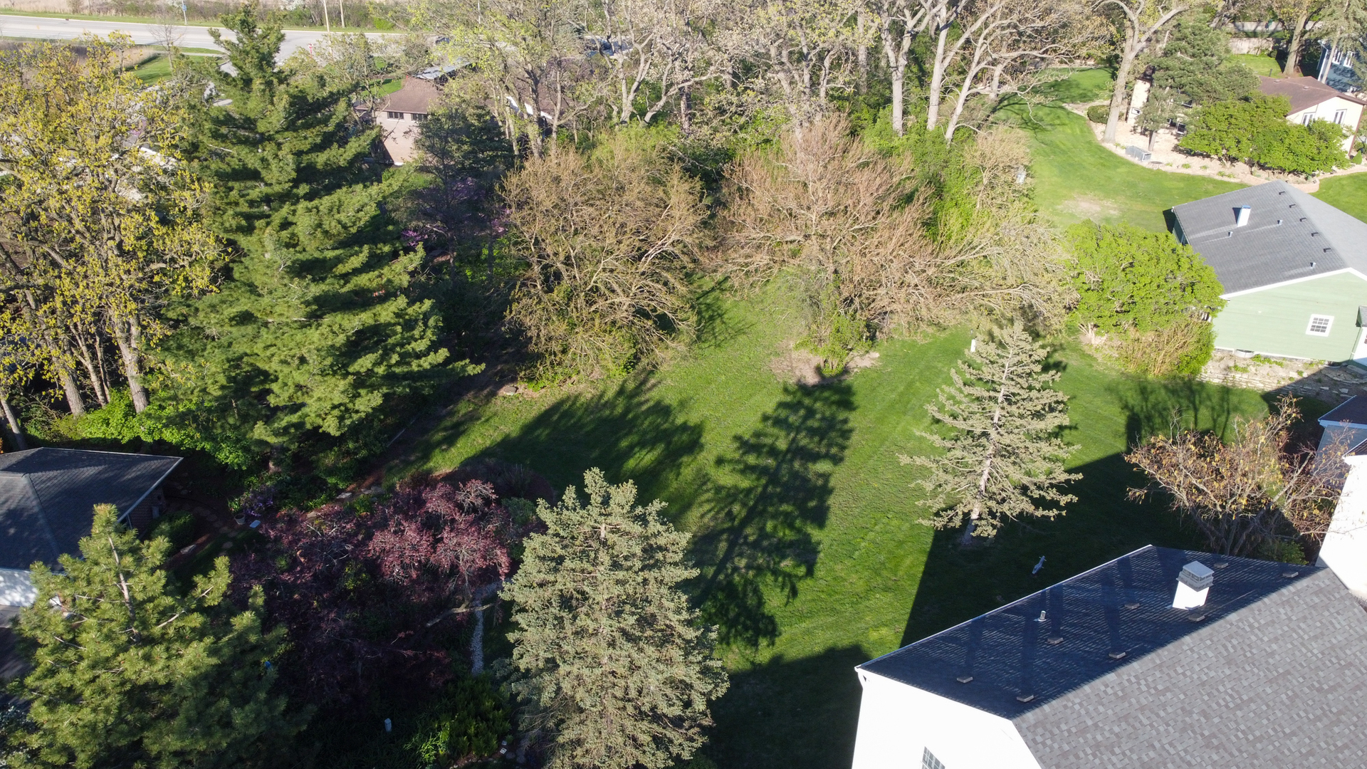 1081 Barneswood Drive, Downers Grove, IL 60515